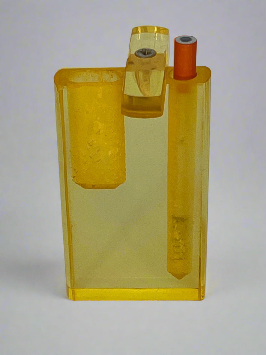 4" Acrylic Dugout with One Hitter