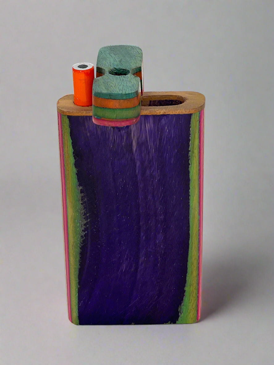 4" Wooden Dugout with One Hitter