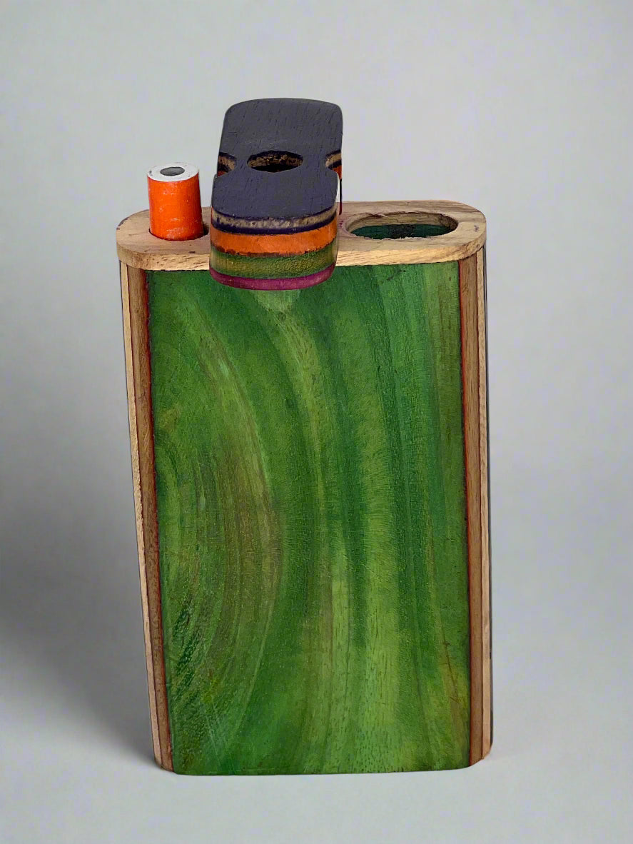 4" Wooden Dugout with One Hitter