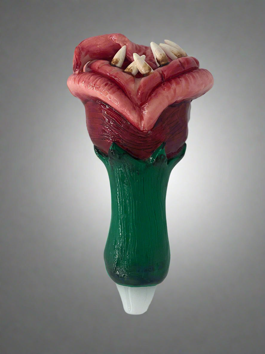 Monster Alien Hand Pipe